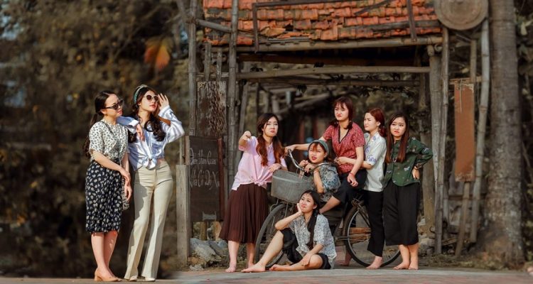 Check-in với làng cổ Đường Lâm